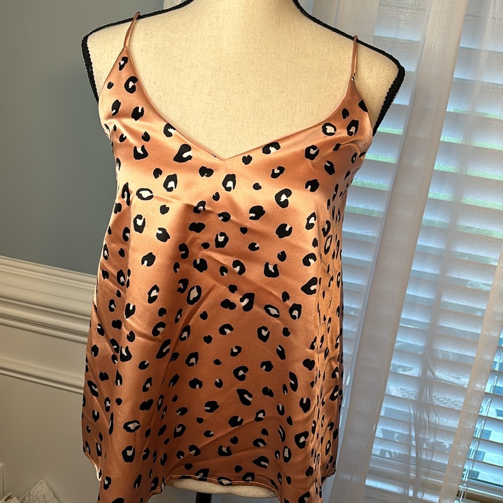 Ladies pink leopard blouse